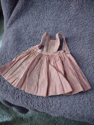 Vintage 1964 Candy Striper Volunteer Barbie # 889 - Picture 7 of 7