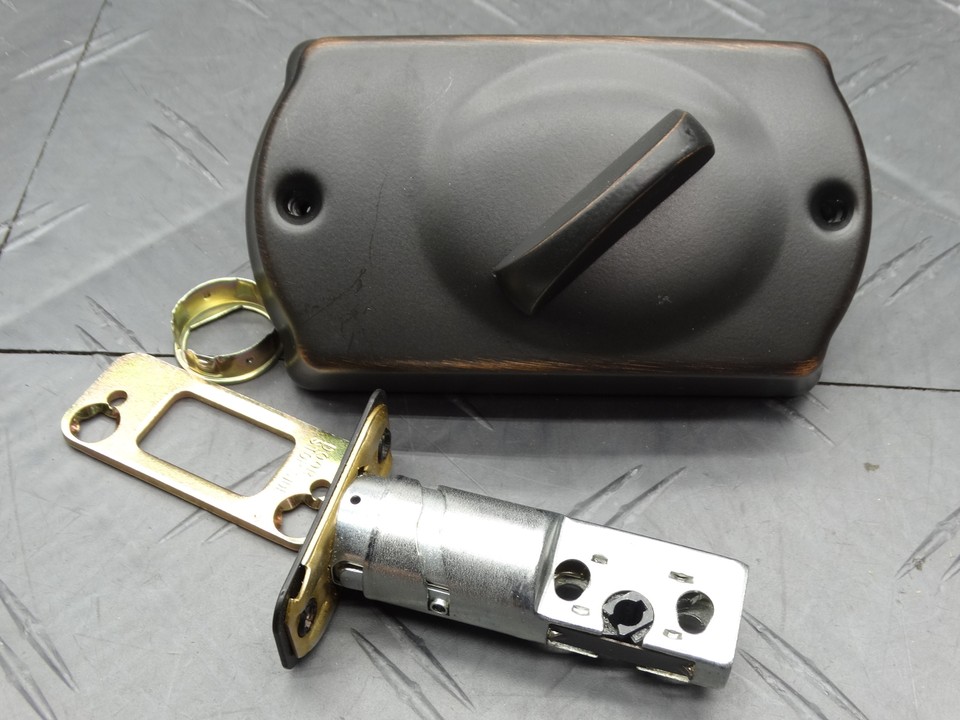 Schlage Camelot Aged Bronze Electronic Keypad Deadbolt BE365VCAM716