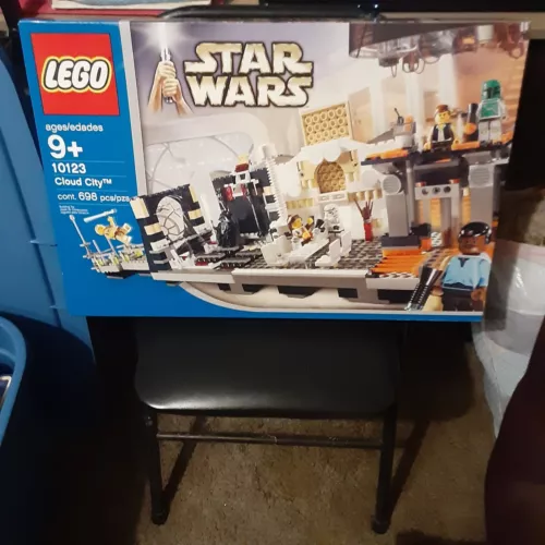 Lego Star Wars Cloud City set 10123 NEW UNOPENED 