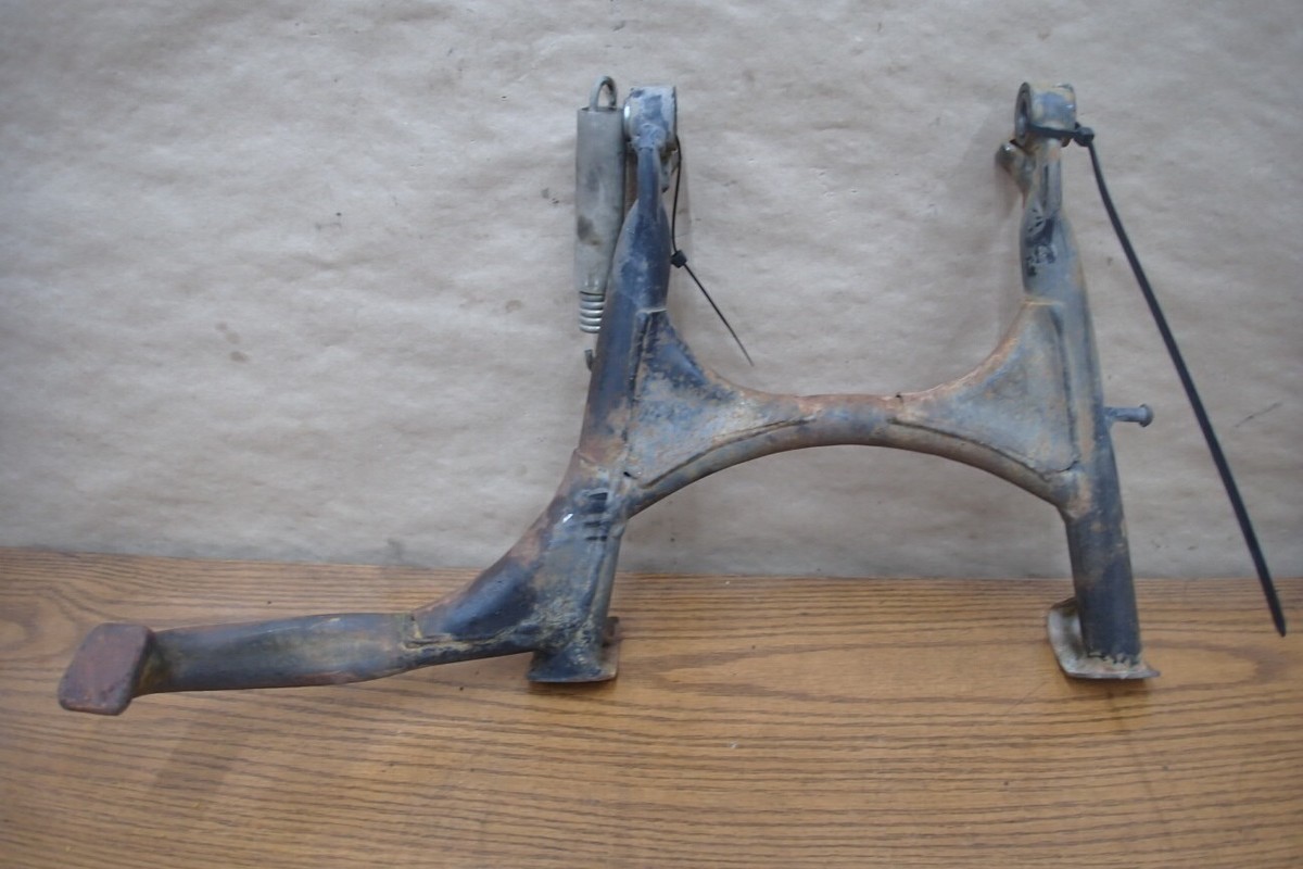 1988 HONDA SHADOW VT800C KICKSTAND CENTER STAND W/ SPRING | eBay