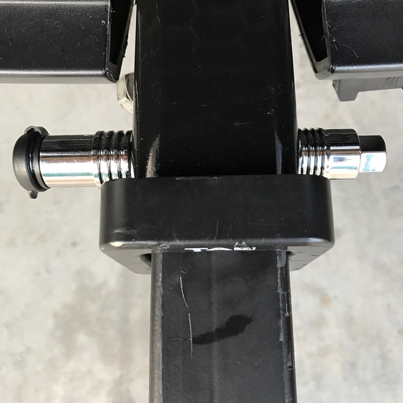 Anti Rattle Hitch Pin & Lock Tow Bar Trailer Ball Mount Camper EXPRESS