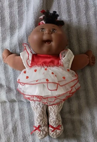 Vintage 1991 Cabbage Patch Kids African American Doll-W/Red&White Hearts Dress