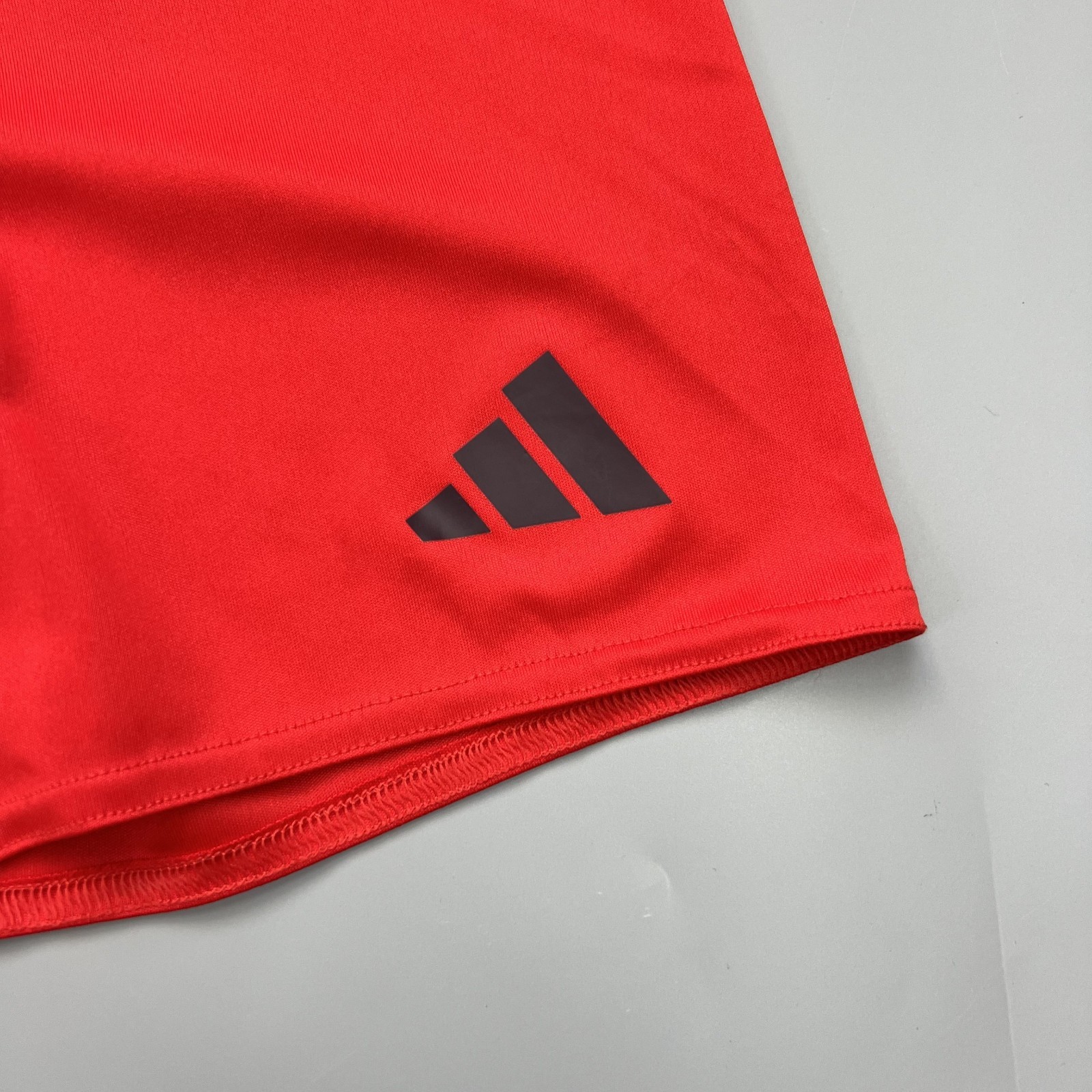 Bayern Munich 2024-25 Home Soccer Shorts Adidas Baby Size 5-6 Years thumbnail 4