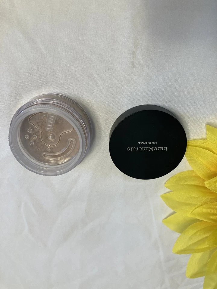 bareMinerals Original Foundation Broad Spectrum SPF 15- "MEDIUM TAN" 18 0.28oz - Image 2 of 4