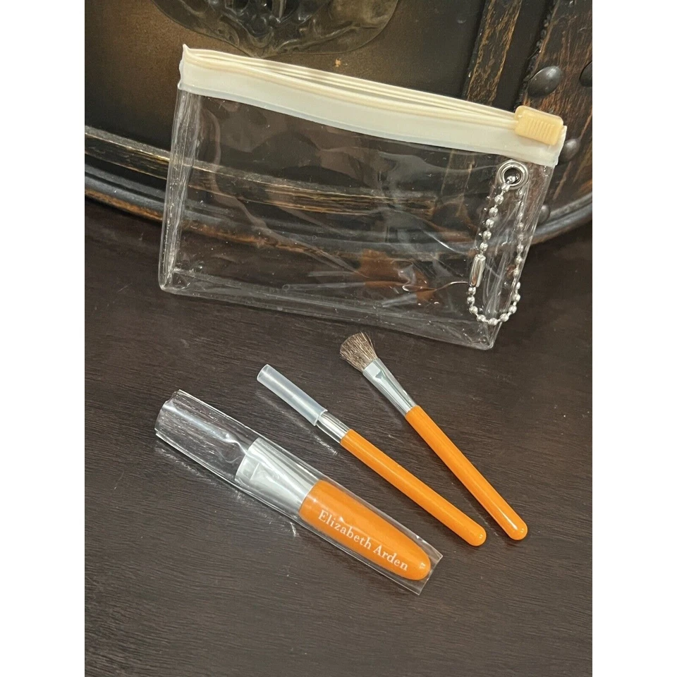 2x Elizabeth Arden 3 piezas tamaño de viaje naranja pinceles de maquillaje y estuche NUEVO Foto 2 de 4