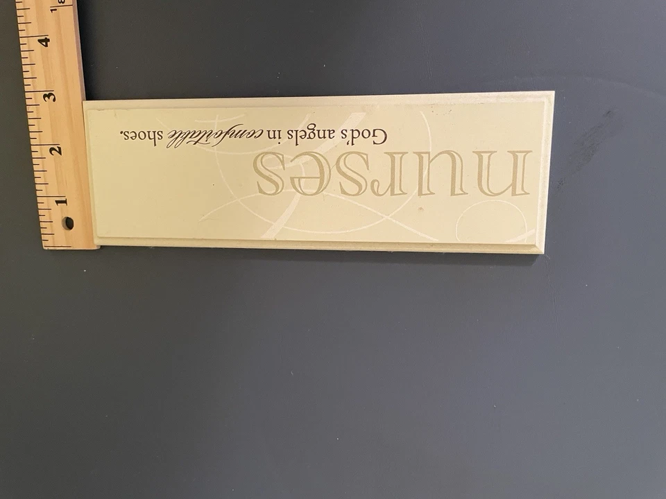 Placa de enfermera Danielson Designs VP323 Foto 3 de 4