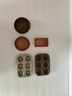 Vintage Aluminum Child's Baking Set, Muffin Pans, Round Cake Pan,and Square pan