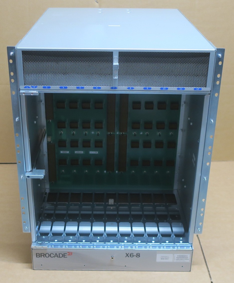 Brocade X6-8 8-Slot Gen6 Director 14U Rack-Mountable Switch Blade