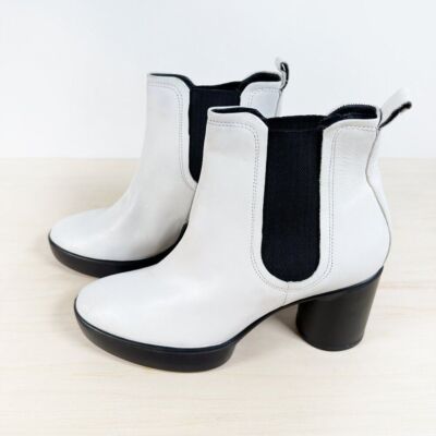 NWT Ecco Boots Women's 9/40 EU Shape Sculpted Motion 55 Chelsea White  Leather