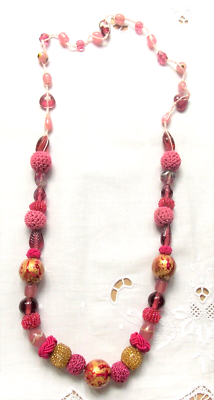 Collier Sautoir Crochet Main - Perles De Verre, Thème Cerises Bohème