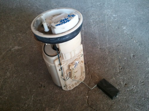 Seat Leon 1M Bj00 Benzinpumpe Pumpe Kraftstoffpumpe   1,4 Benzin APE 55kw/75ps