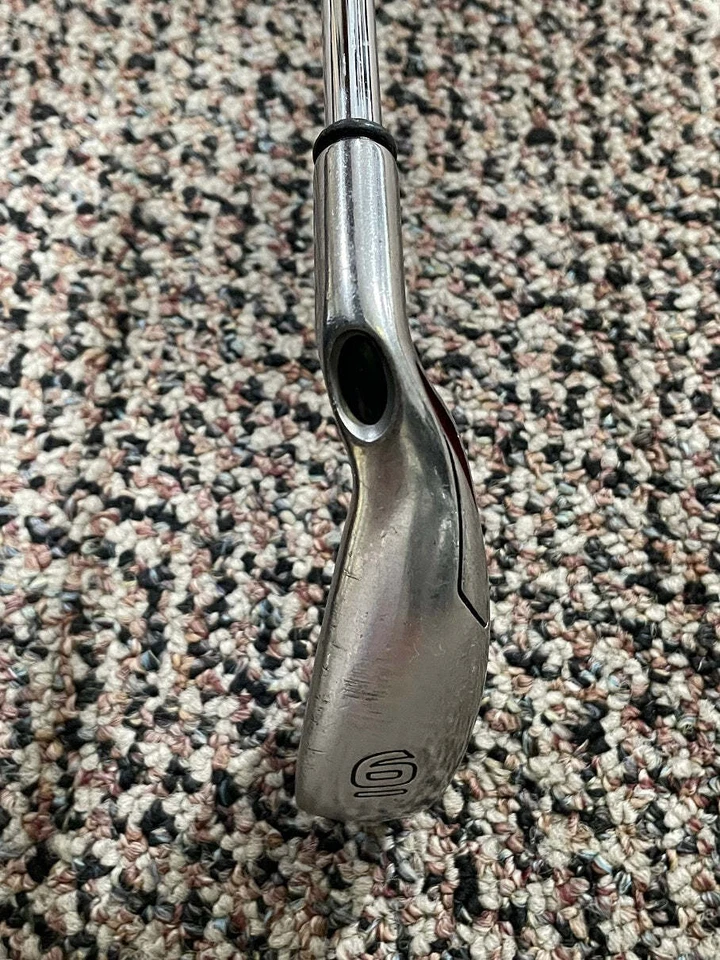 Empuñadura Callaway Diablo Edge 28° 6 Hierro Callaway Apollo Uniflex Shaft Callaway Foto 2 de 4