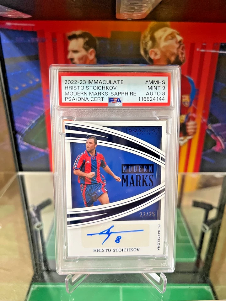 Panini Immaculate Hristo Stoichkov 2022-23 marcas modernas azul automático/25 PSA 9 como nuevo Foto 2 de 4