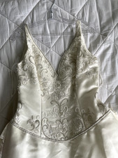 Demitrios V Neck Wedding Dress Sz 12