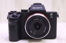 Sony  7 II Mirrorless Camera with E PZ 16-50mm Lens Set Excellent Condition