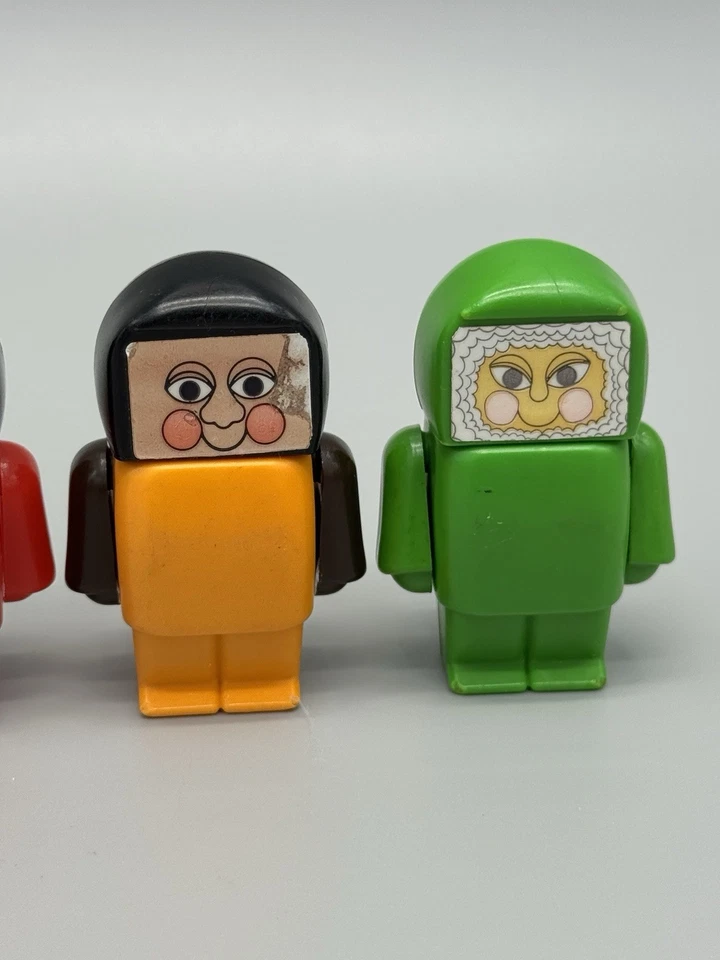 Vintage 1975 CBS Creative Playthings Figuras de Brinquedo de Plástico 2" de Altura Lote De 4 - Imagem 4 de 4