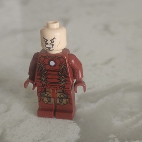 LEGO Marvel Super Heroes 6869 Iron Man - Mark 7 Minifigure sh036