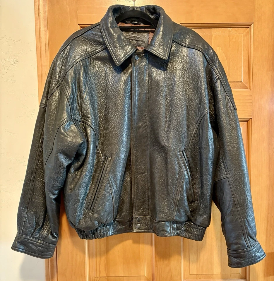Hermosa chaqueta de bombardero/motociclista Croft & Barrow de cuero negra envejecida para hombre XL Foto 2 de 4