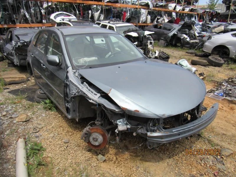 Brazo limpiaparabrisas puerta levadiza Outback Sport 2009 SUBARU IMPREZA CAR_RM Foto 3 de 4