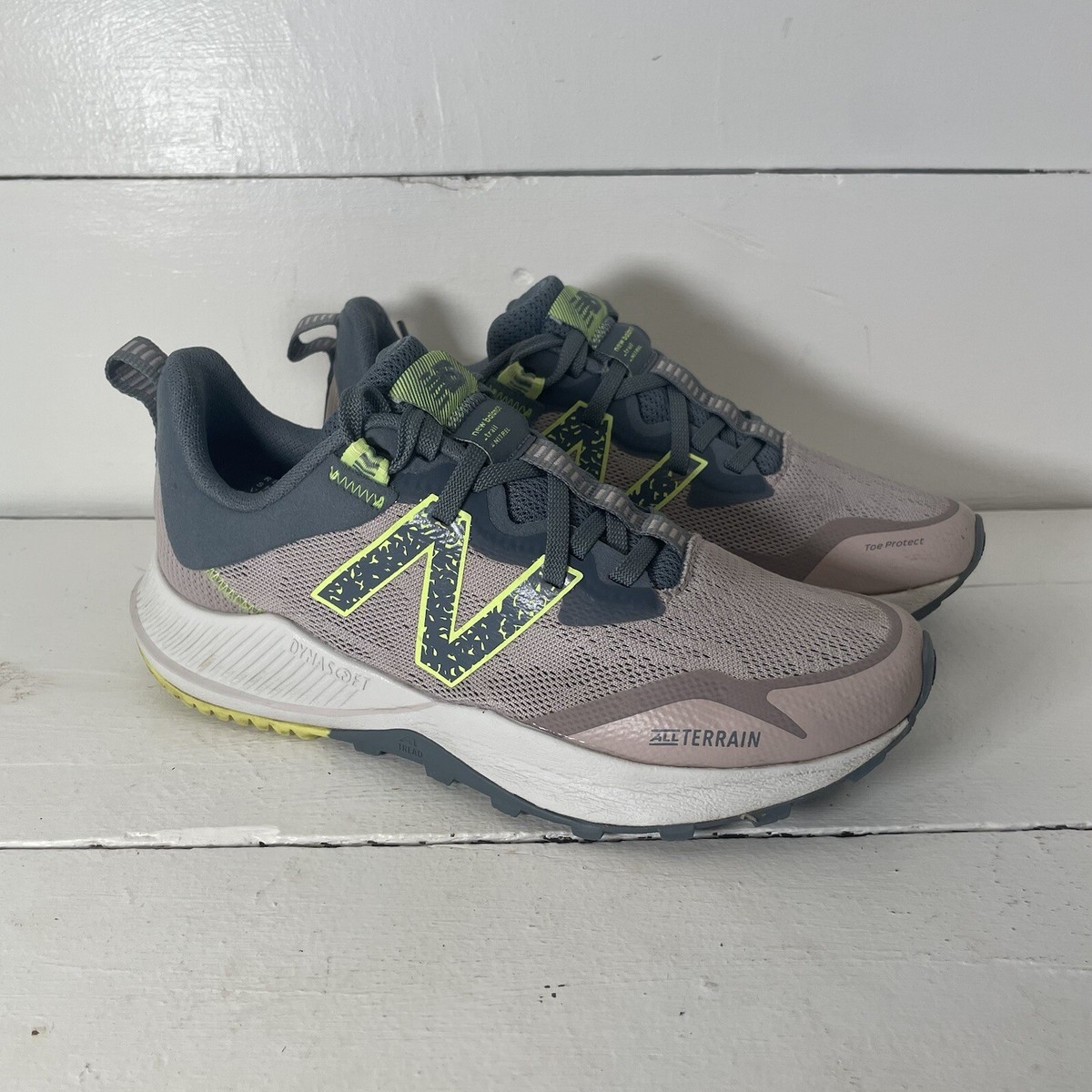 New Balance Nitrel Women’s Running Shoes Gray All Terrain Trail Hiking  Sneaker