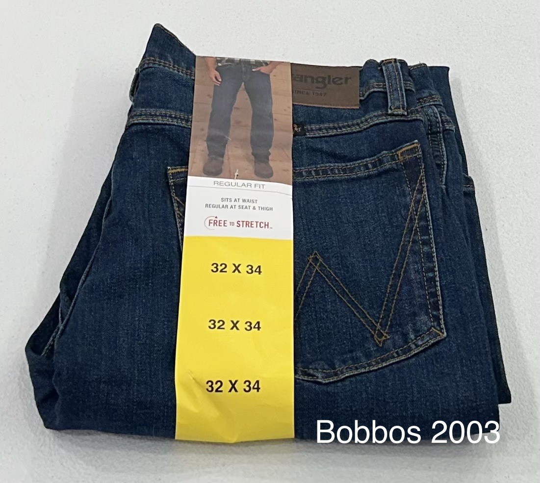 Wrangler Men's Regular Fit Regular at Seat & Thigh Pants, Dark Blue, Size 32X34