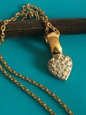 Vintage Collier Chaine Pendentif Coeur Dorés Signé SWAROVSKI