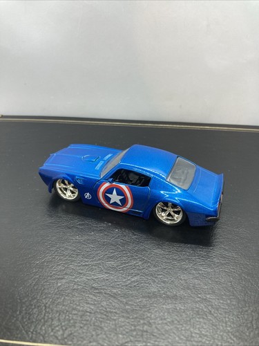 Jada Toys Captain America 1972 Pontiac Firebird auto pressofusa scala 1:32 - Foto 3 di 13