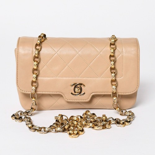 Excellent condition CHANEL S Flap S Chain Shoulder Bag 1st Model Coco Mark Lambs