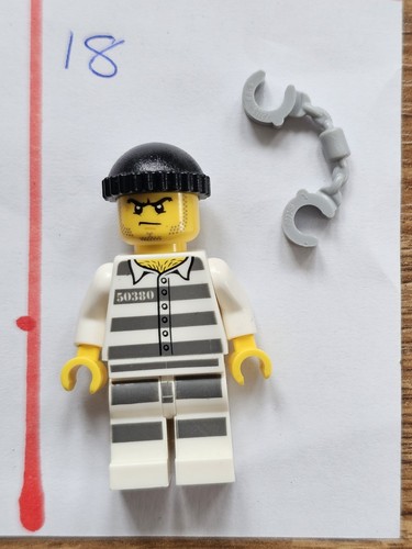 18 x Genuine lego mini figures. ASSORTMENT from Various Themes.. (10) - Picture 19 of 19