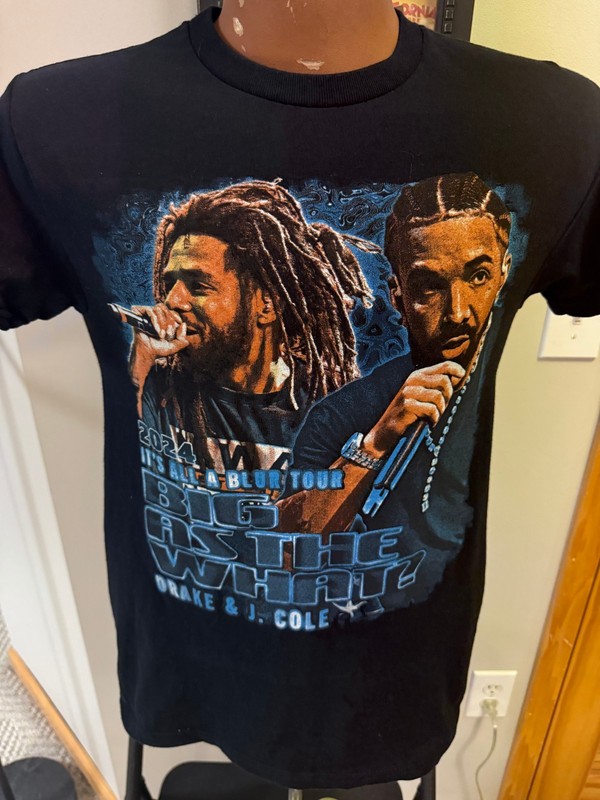 DRAKE & J. COLE CONCERT T-SHIRT SMALL 2024 IT'S ALL A BLUR TOUR  HIP HOP