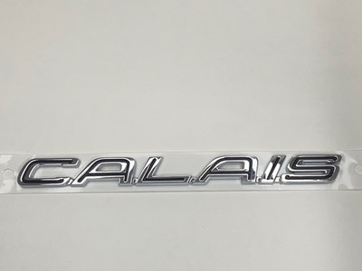 GM Holden Genuine VF Commodore  ''  Boot/ Luggage Comp Calais Chrome Emblem  ''