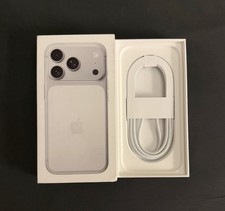 iPhone 17 Pro Box  Cable