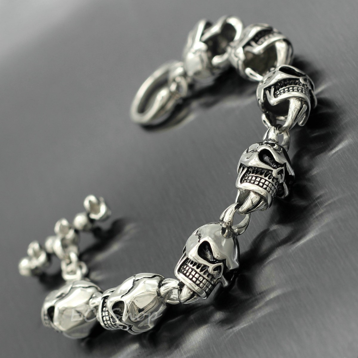 Silver Stainless Steel Skull Chain Biker Bracelet Men Women Silver Stainless Steel Skull Chain Biker Bracelet Men Women