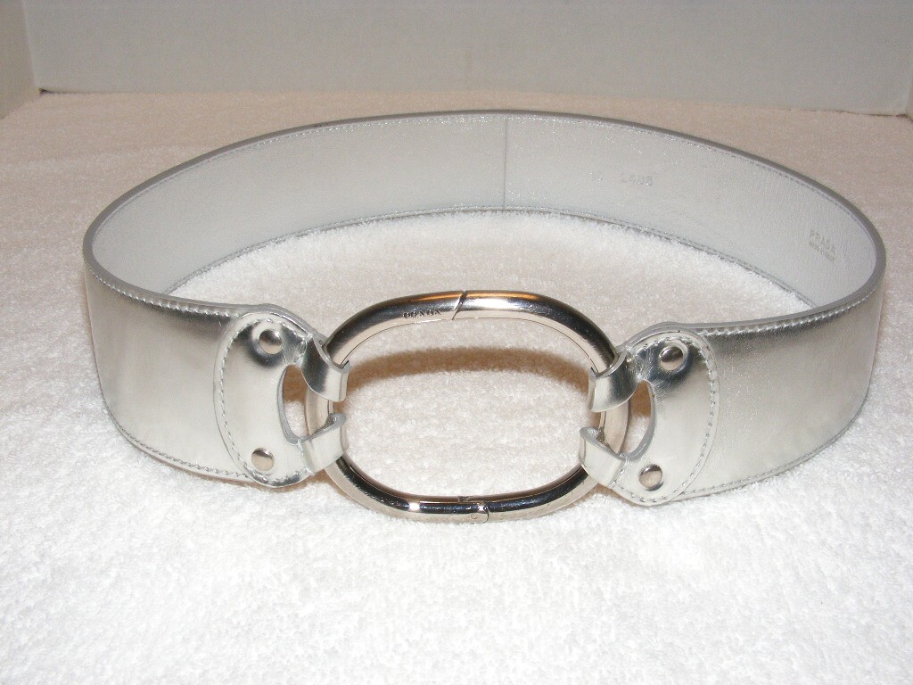 PRADA SILVER LEATHER BELT WITH ITALIAN CIRCLE RING BUCKLE  display picture 2
