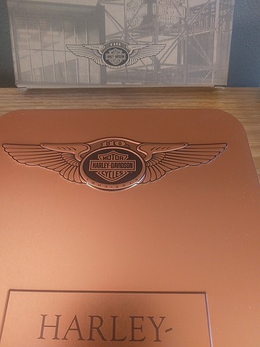 Set regalo originale Harley Davidson 110 anni anniversario edizione limitata nuovo con scatola - Foto 8 di 16