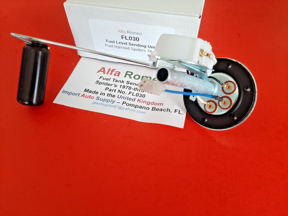 Unidad de envío de tanque de combustible Alfa Romeo Spider 78-94 Foto 2 de 4