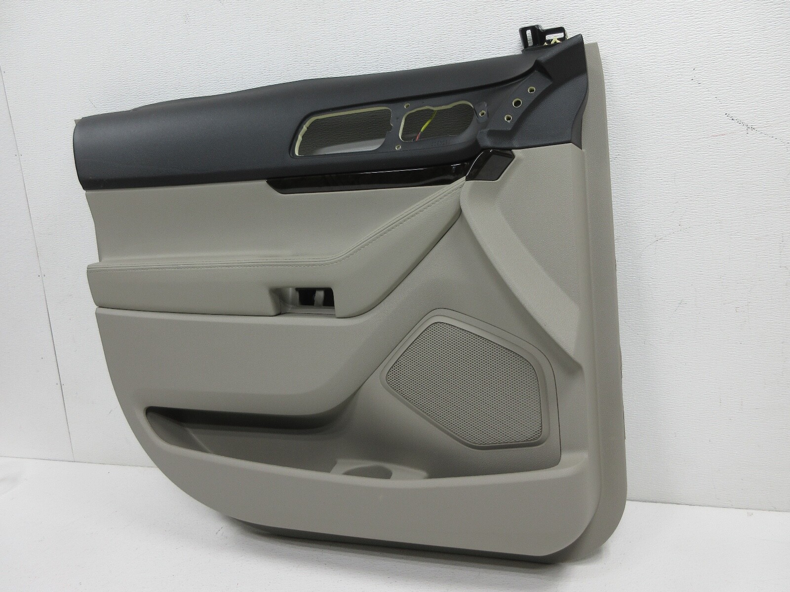 FORD OEM 1112 Explorer Front DoorTrim Panel Left BB5Z7823943CA eBay