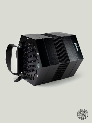 Anglo Concertina | The Wren by Paraic McNeela