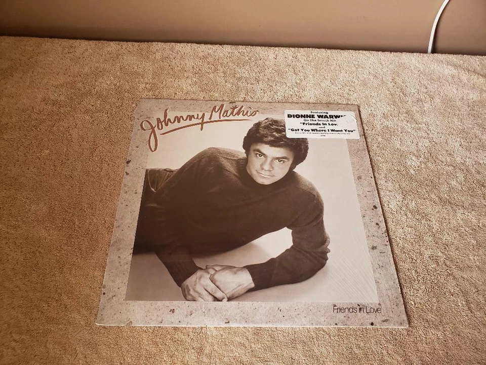 JOHNNY MATHIS ~ FRIENDS IN LOVE ~ FC 37748 ~ 1982 ~ LP ~ EX/NM - Image 2 of 4
