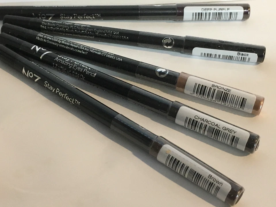 New Boots No 7 Stay Perfect Amazing Eyes Pencil Black or Bronze Pick Sealed - Image 2 of 3