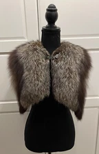 1950’s Vintage Raccoon Fur Collar Shawl Stole Chas Lanthier Furrier Canada