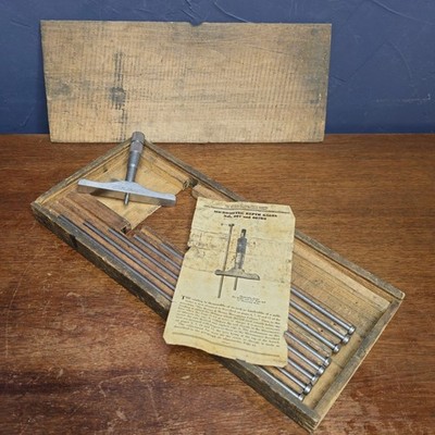 Brown & Sharpe No. 607 & 8 Rods  Micrometer Depth Gauges Machinist Box Brochure
