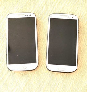 2 x Samsung Galaxy SIII GT-I9300 16GB Weiß