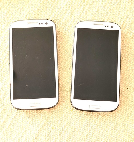 2 x Samsung Galaxy SIII GT-I9300 16GB Weiß