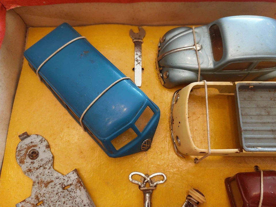 DUX AUTO-DUX 61 Anno 1953 W VOLKSWAGEN BULLY & MAGGIOLINO RARE scatola montaggio - Immagine 4 di 4