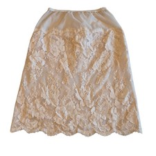 Vintage ILGWU Floral Lace Half Slip Cream Nylon Scalloped Hem Skirt Small Short