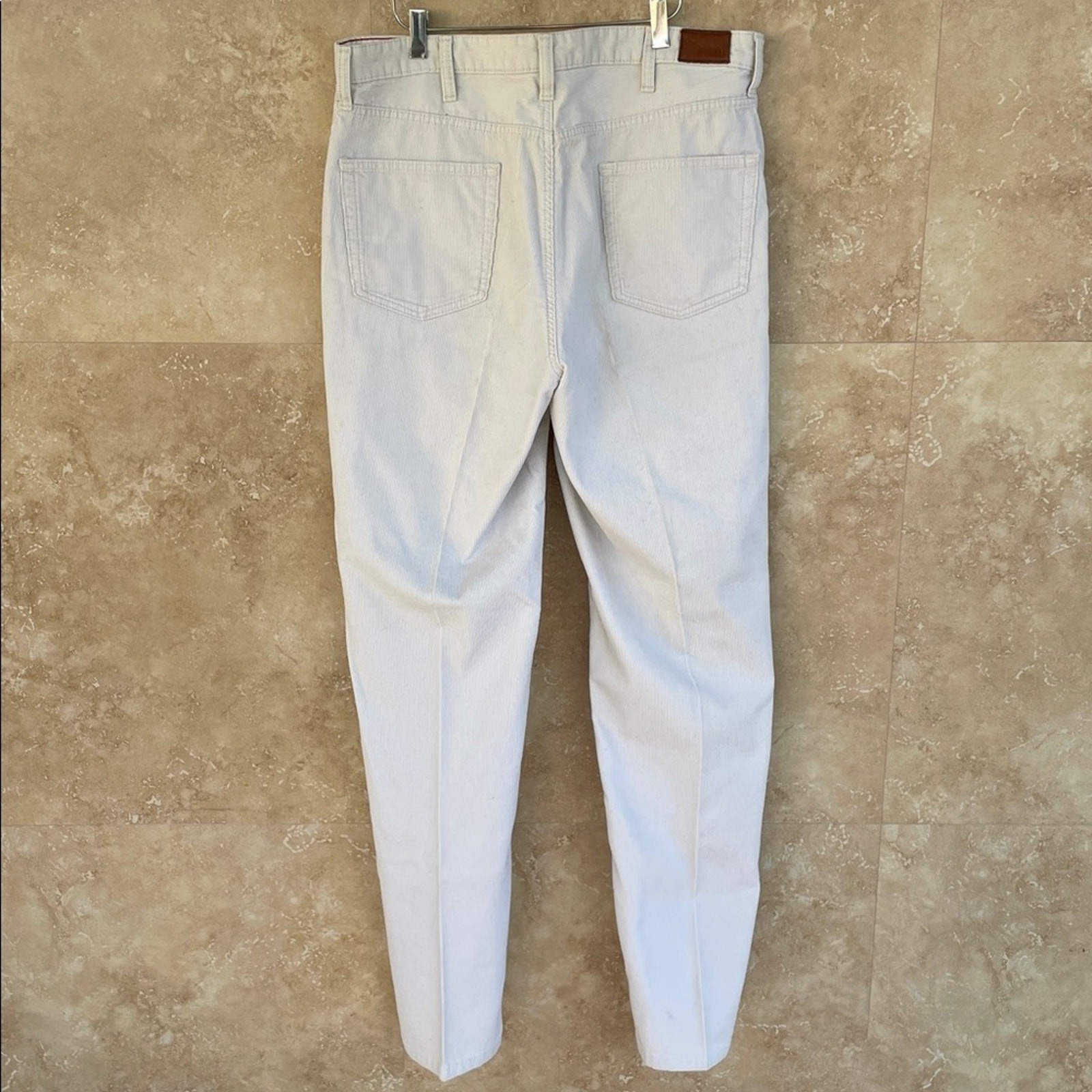 Lands’ End Men’s 36 Corduroy Pants Relaxed Fit Slightly Tapered Leg 100% Cotton