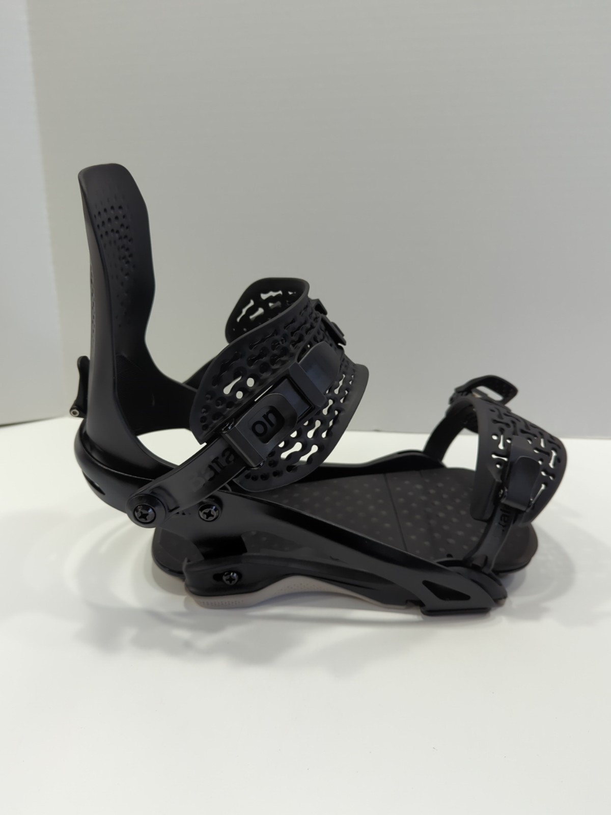 New Bataleon Chaos Aysmwrap Snowboard Bindings Men's L/XL Large/X-Large Black