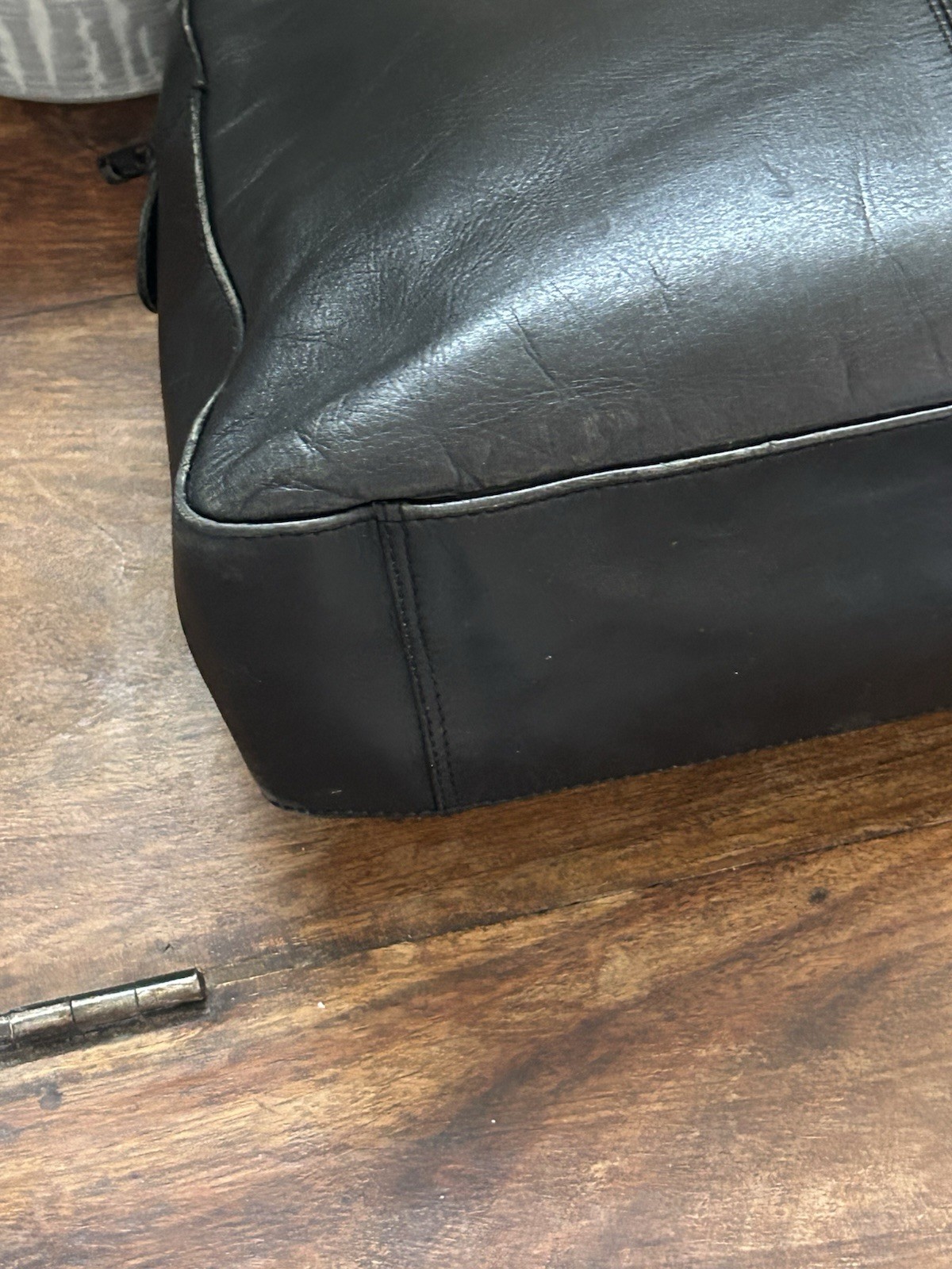 Linea Black Leather handbag R27410 image 6