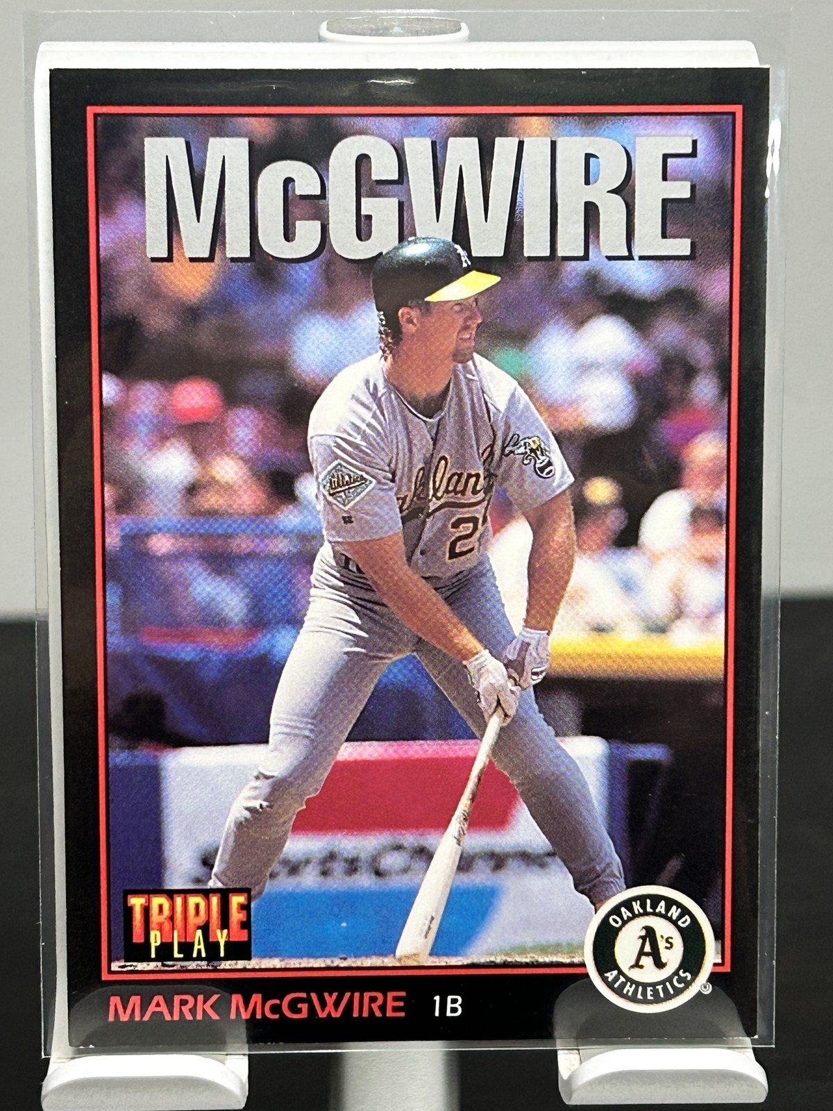 1993 Triple Play - #87 - Mark McGwire - Oakland Athletics